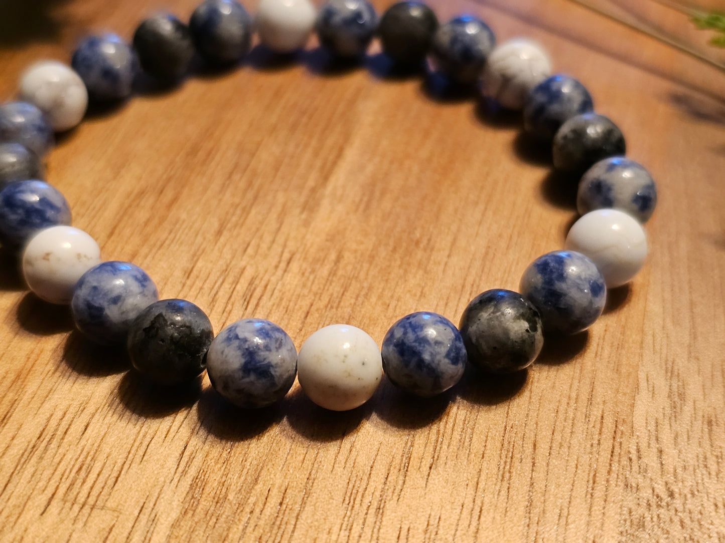 Harmonious Warrior | Magnesite + Sodalite Bracelet