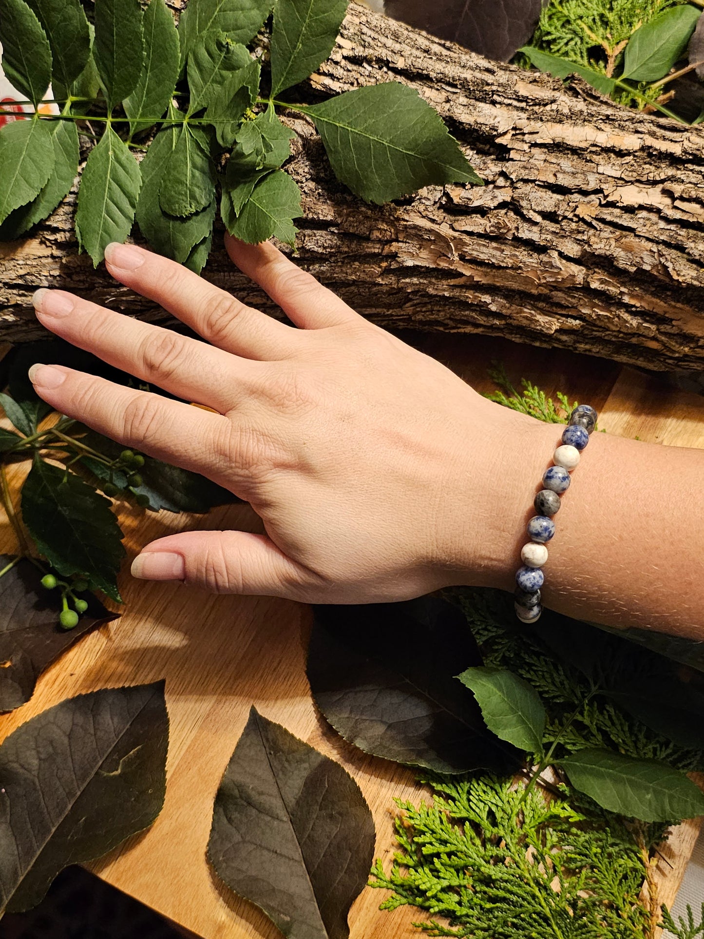 Harmonious Warrior | Magnesite + Sodalite Bracelet